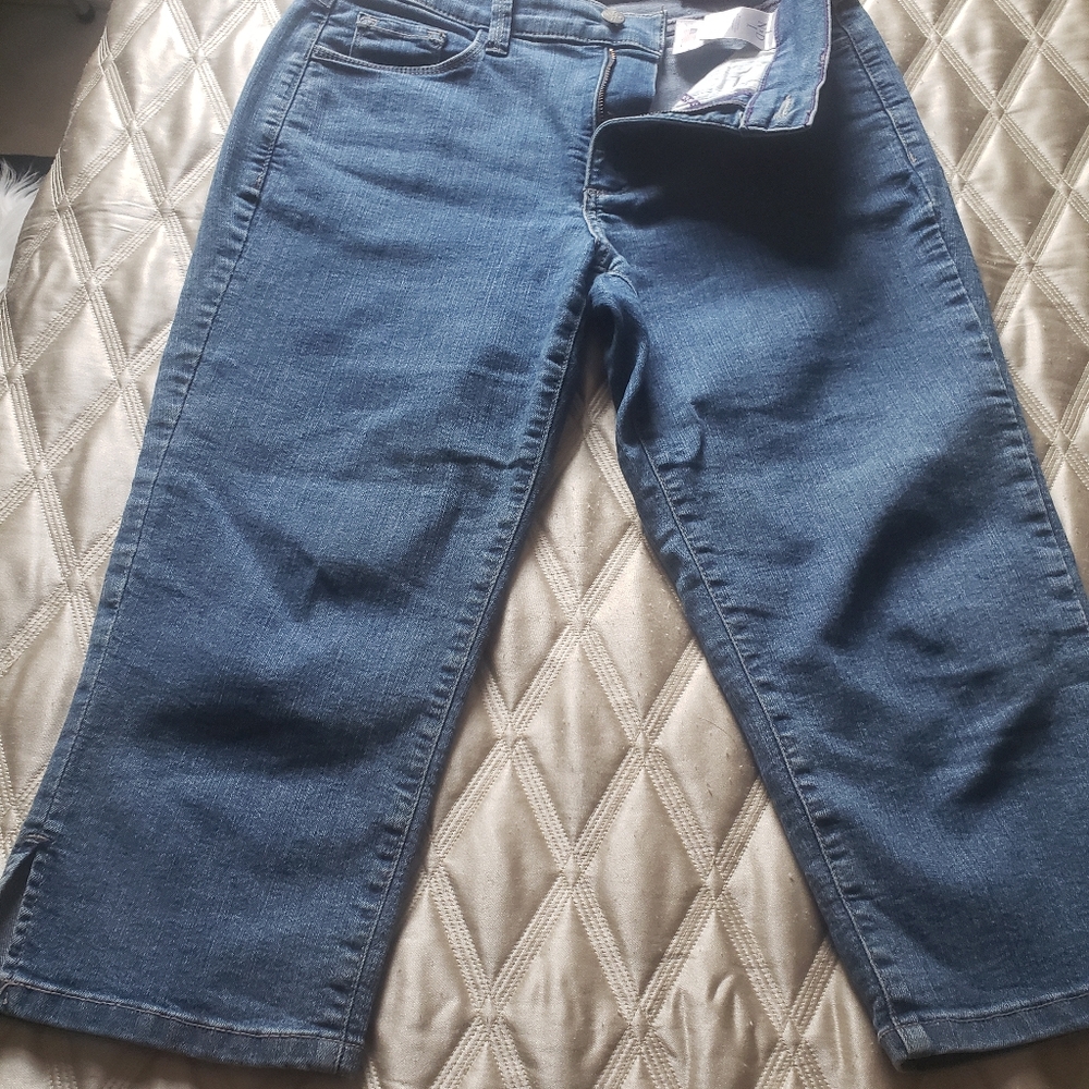 Not Your Daughter Capri Jeans